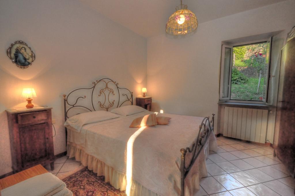 Villa Olivi Giampierone Pokoj fotografie